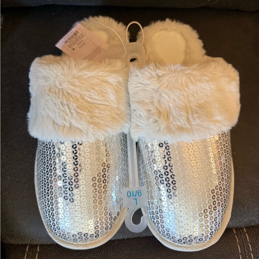 Auden Sequin Embellished White Slippers